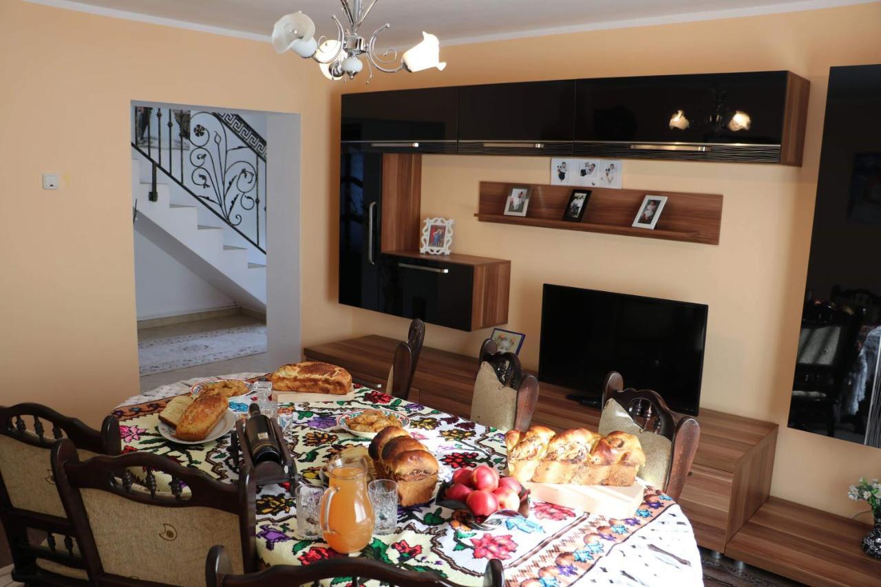 Casa Daiana Ξενοδοχείο Moisei Εξωτερικό φωτογραφία